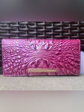 NWT Brahmin Ady in Grapefruit Melbourne Wallet